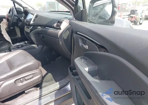 2017 Honda Pilot Touring from USA, damaged, VIN 5FNYF6H93HB095058